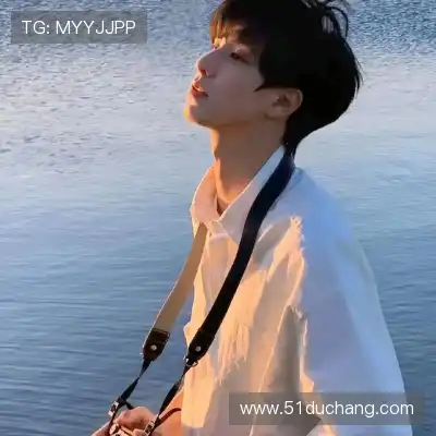 黄静云